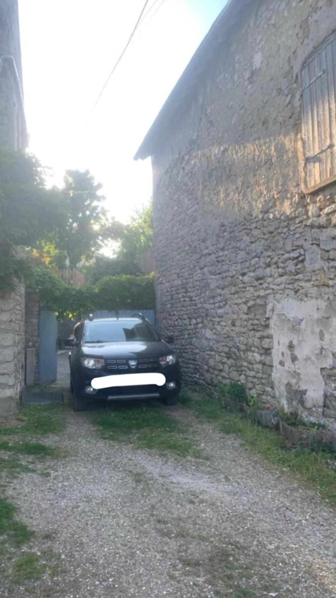 Maison Bleue Beynes  Exteriör bild